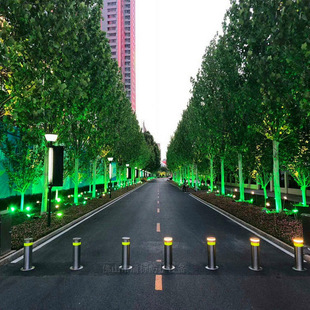 ���x����·��,�Ϻ������WУС�^��·���ȫ�Ԅ�������,��ײ·�ϏS