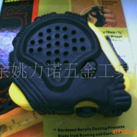 胶套三制动钢卷尺，，高精度卷尺，包胶精准高精度测量