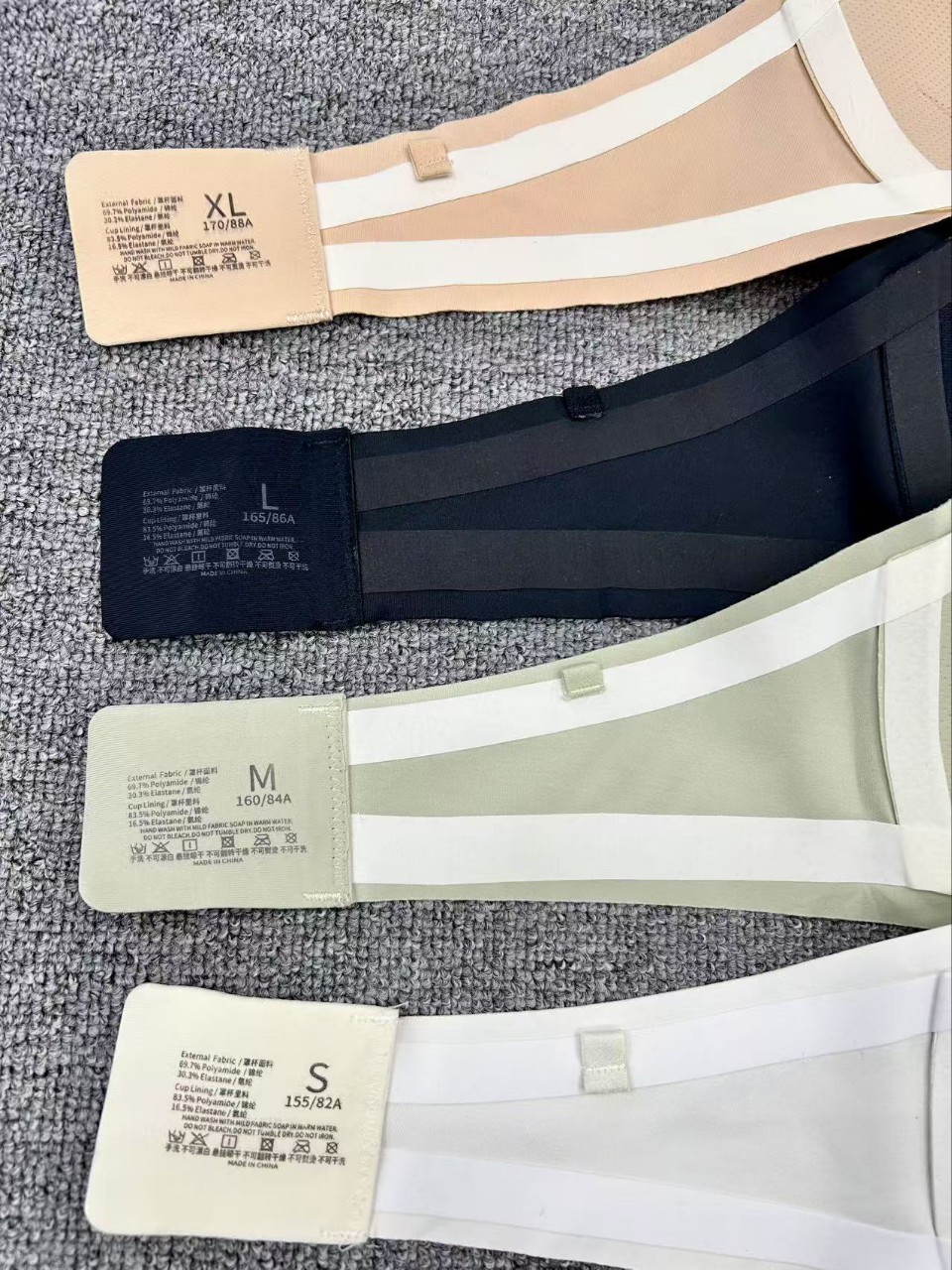 Envuelto en el pecho, doble uso, ropa interior S-XL antideslizante que no deja marcas, top de tubo, sujetador de tres pechos, cola al por mayor