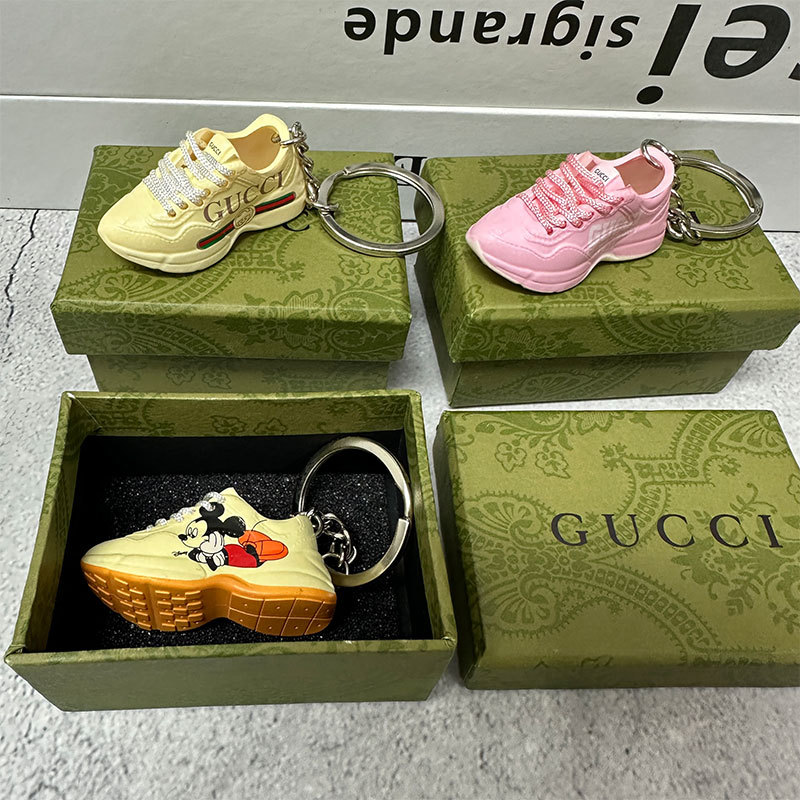 Old Dad Shoe Keychain Shoe Mold Set Mini Shoe Mold High Luxury Shoe Box Series Pendant Bag Accessories Pendant