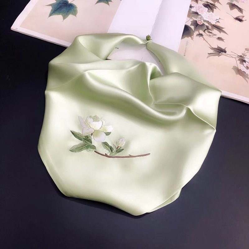녹색 목련