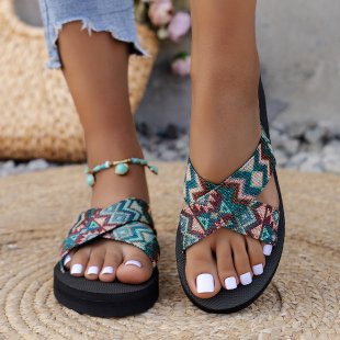 Set-toe large size sandals for women 2024 summer new style European and American foreign trade thick-soled color-blocked cross-strap beach _voghion.com