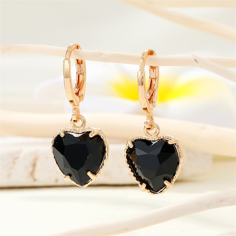 crossborder jewelry simple black zircon love earrings geometric heart pendant earringspicture1