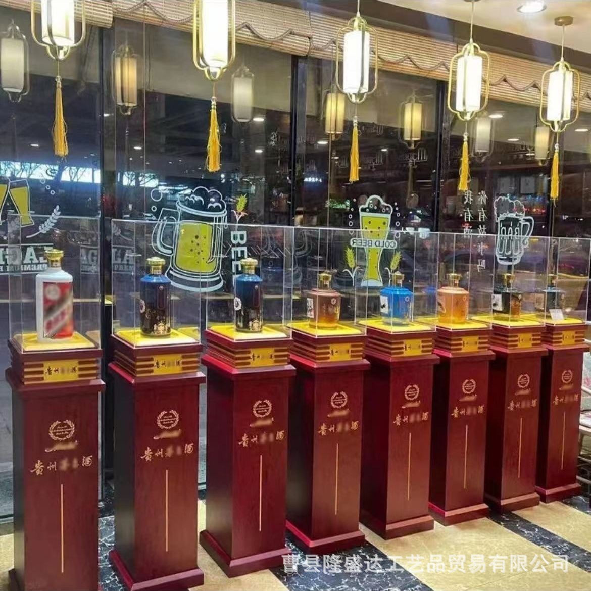 实木白酒展架木质白酒摆台带亚克力盖白酒底座置物架酒托展示柜