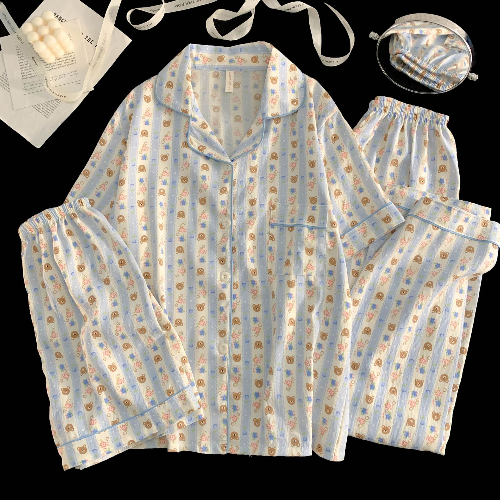 Comercio exterior transfronterizo 120G nube algodón traje de tres piezas pole point kt gato pijamas mujeres lindo solapa pantalones de manga corta servicio a domicilio