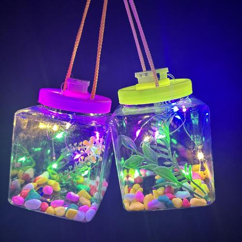 Hot-selling Glow-in-the-Dark Jar Fish at Night Market: Popular Bubble Fish Bottles & Transparent Little Turtle Jars for Street Vendors