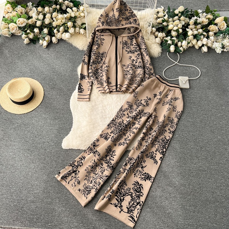 Casual fashion sports age-reducing sweater two-piece women's high-grade printed hooded sweater high waist wide leg trousers