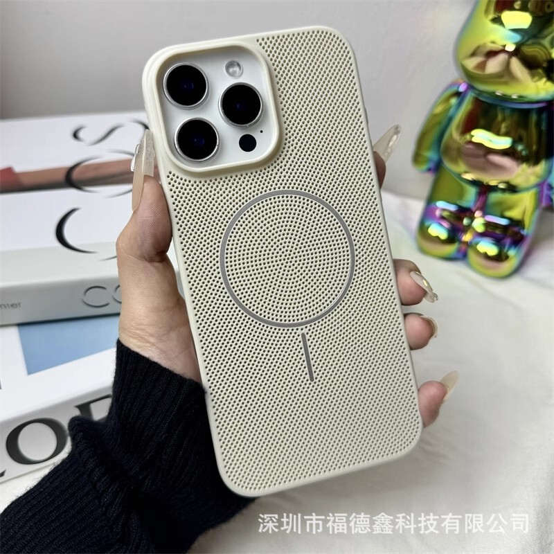 iPhone17promax対応 放熱性と通気性に優れたハニカム構造のスマホケース マット仕上げ マグネット式 Apple16 超薄型保護ケース|undefined