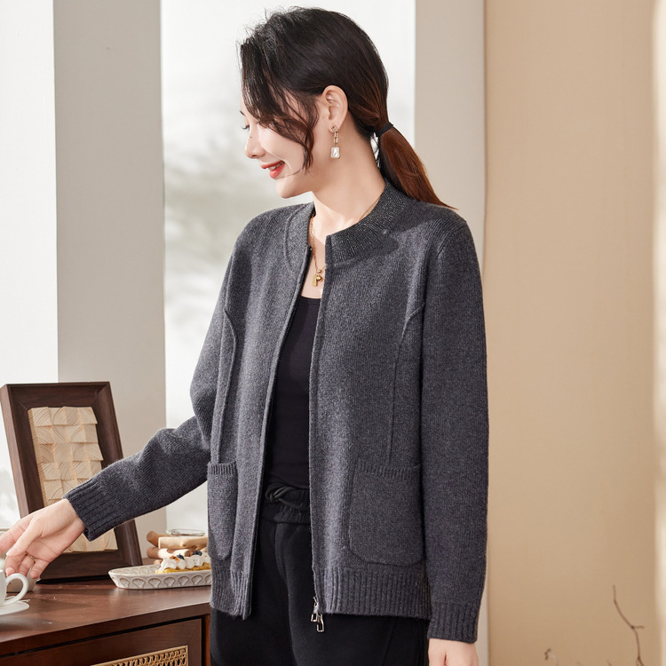 2025新款洋气中老年女装加厚毛衣外套中年妈妈秋装针织上衣服|undefined