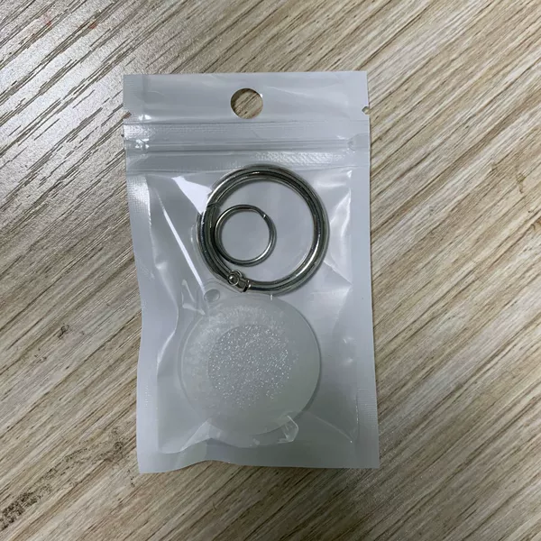 [pp碳纤维纹透白加钥匙扣配小环独立包装]