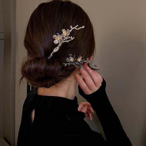 New Chinese style simple modern metal hairpin cold style high-end female Hanfu hairpin ancient style cheongsam hairpin