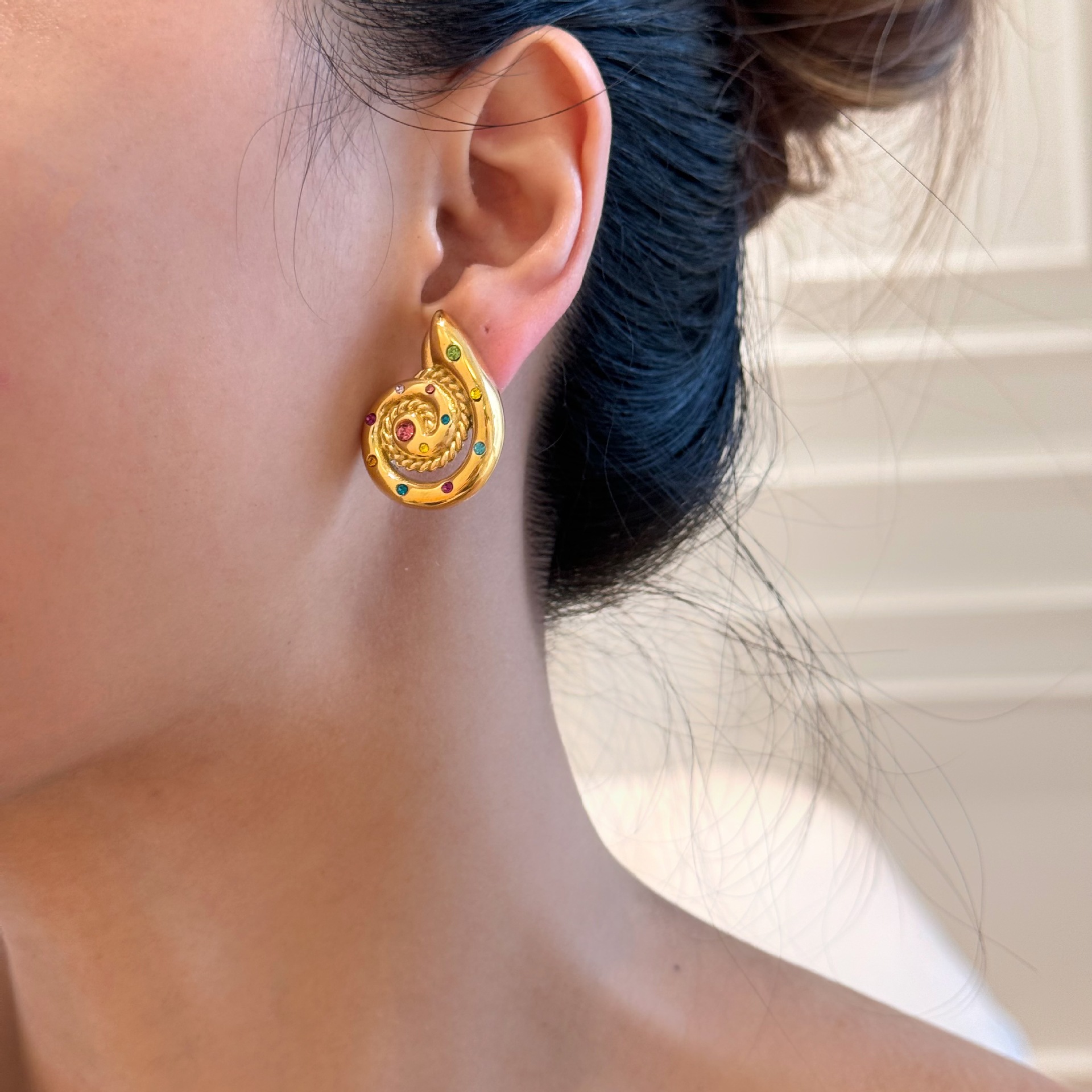 Women's Gender 1 Pair Retro Flower Plating Titanium Steel 18K Gold Plated Ear Studs