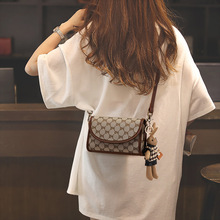 手机包包女士2025新款斜挎包秋时尚轻便迷你小包百搭单肩包箱包