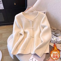爱心扣小香风新中式开衫针织毛衣女新款新年战袍网红毛呢外套上衣