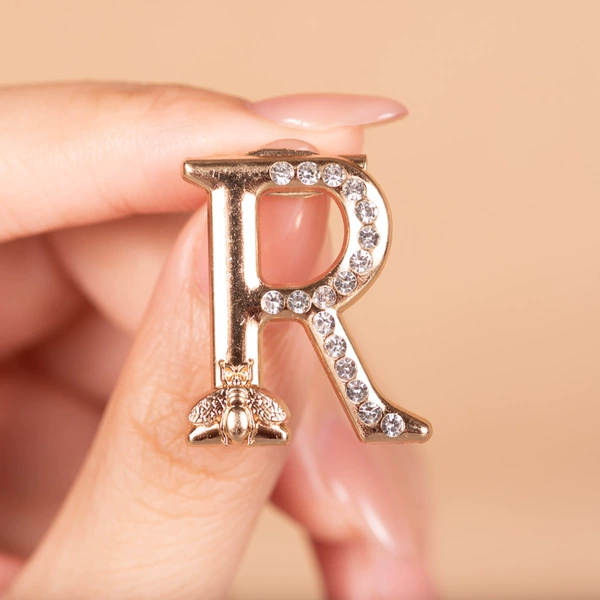 R