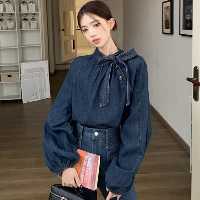Design autumn retro short shirt with bow