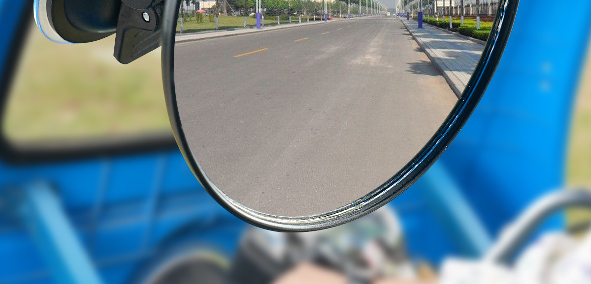 Suction Cup Electric Tricycle Rearview Mirror, Large Field of View, Convex Reversing Mirror, Reflector, Round Auxiliary Mirror, Universal for Four Wheels