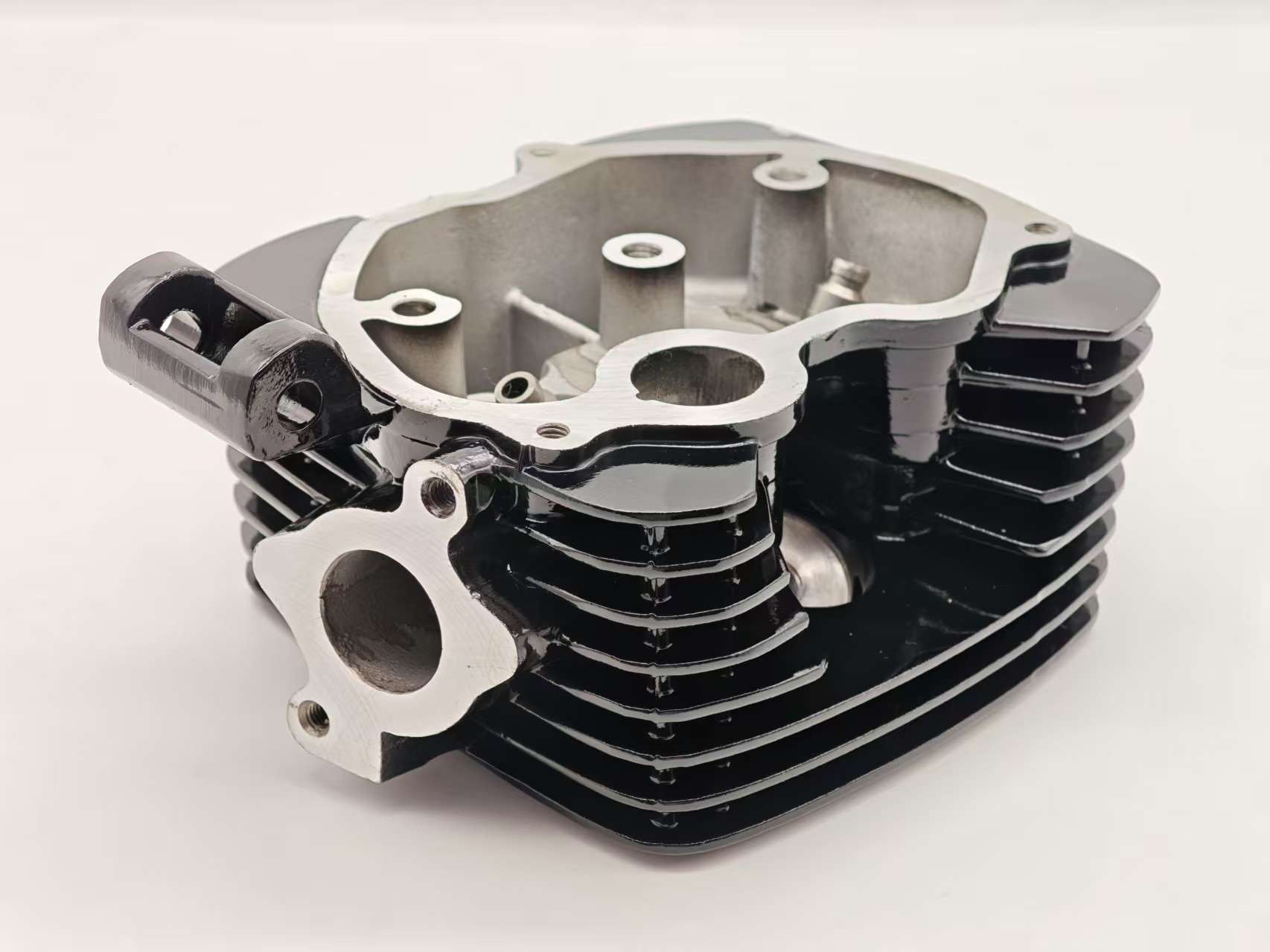 Motorcycle Accessories Cylinder Head Assembly Cg200 Single Cylinder Head Multi-Color Shot Blasting Cylinder Head Painted Cylinder Head