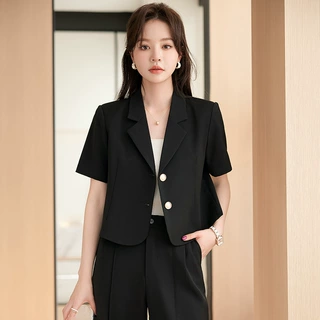 短款小西装外套女夏季薄款2024新款小个子休闲高级感短袖西服套装