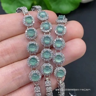 �����¿���Ȼ�����N��������Ƕ��ʯŮ��r�жY��o�b���C��