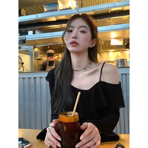 MR【Original Design】Black One-Shoulder Long-Sleeve T-Shirt Women's Fashion Off-the-Shoulder Top