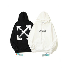 ���Q�F؛Off-White�󱳽��佻����^ӡ���Bñ�����l�ºڰ׃�ɫ