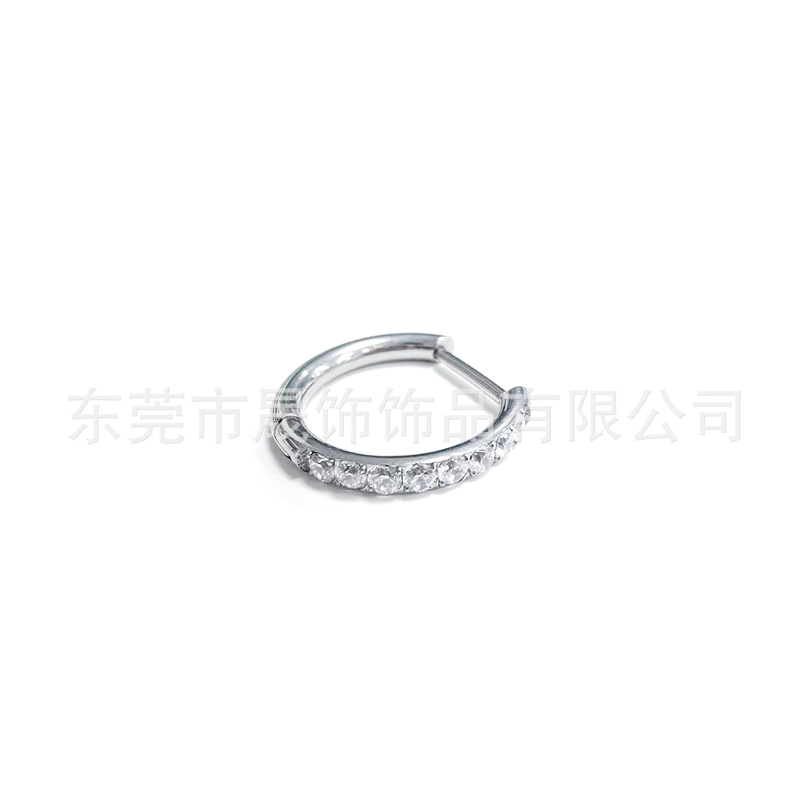 F136 Titanium Alloy Earring D 半 Diamond 直 Needle Ear 扣 Studded 5A Cubic Zirconia 无缝圈G23 Titanium 人体 Piercing Jewelry