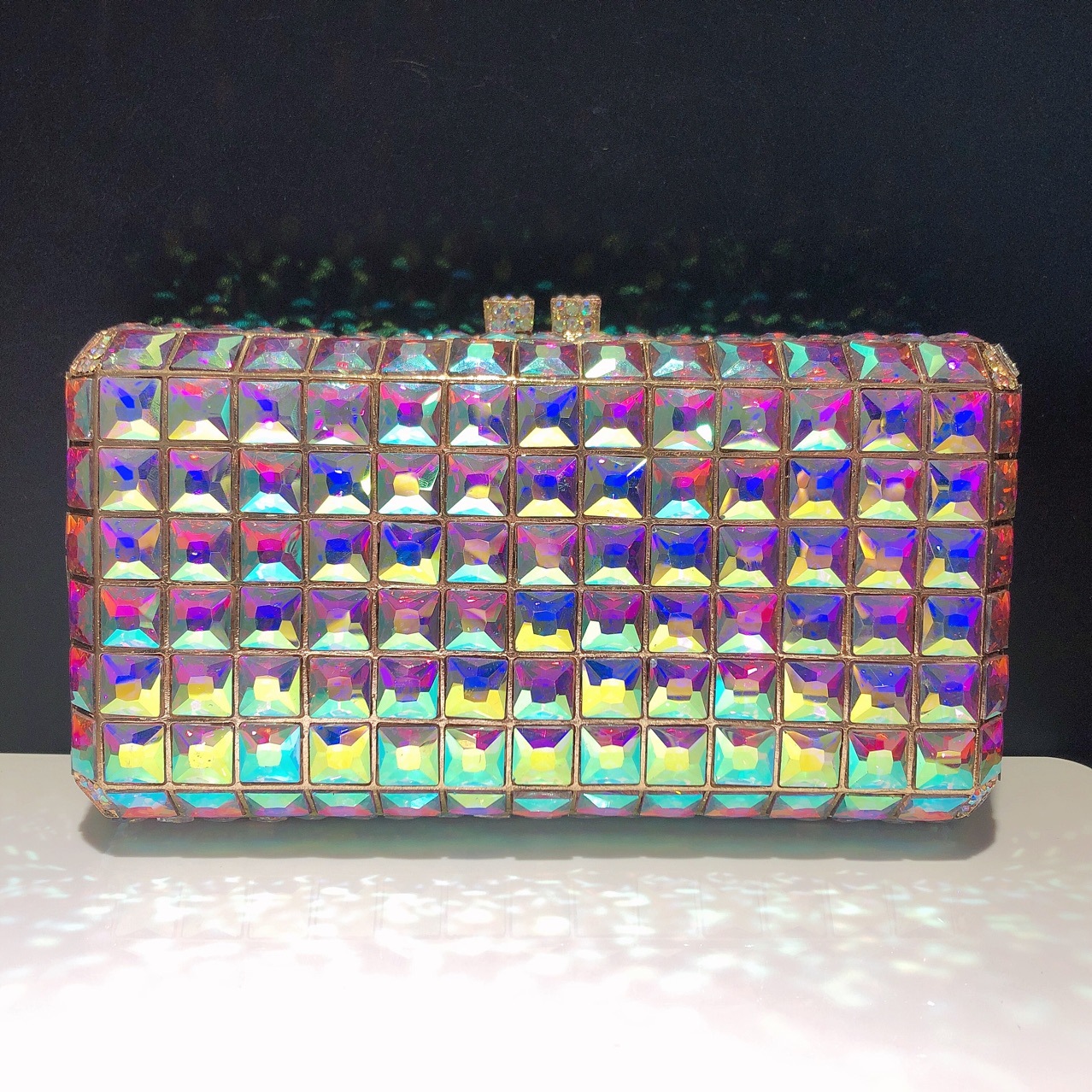 Fuente transfronteriza de cristal sólido con diamantes bolsas de banquete de maquillaje cuadrada horizontal bolsas de banquete de mano embrague duro