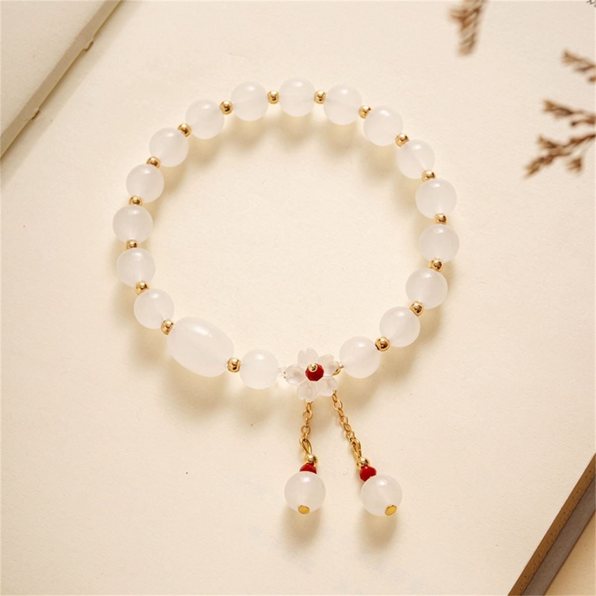 Flores de melocotón colgantes blancos