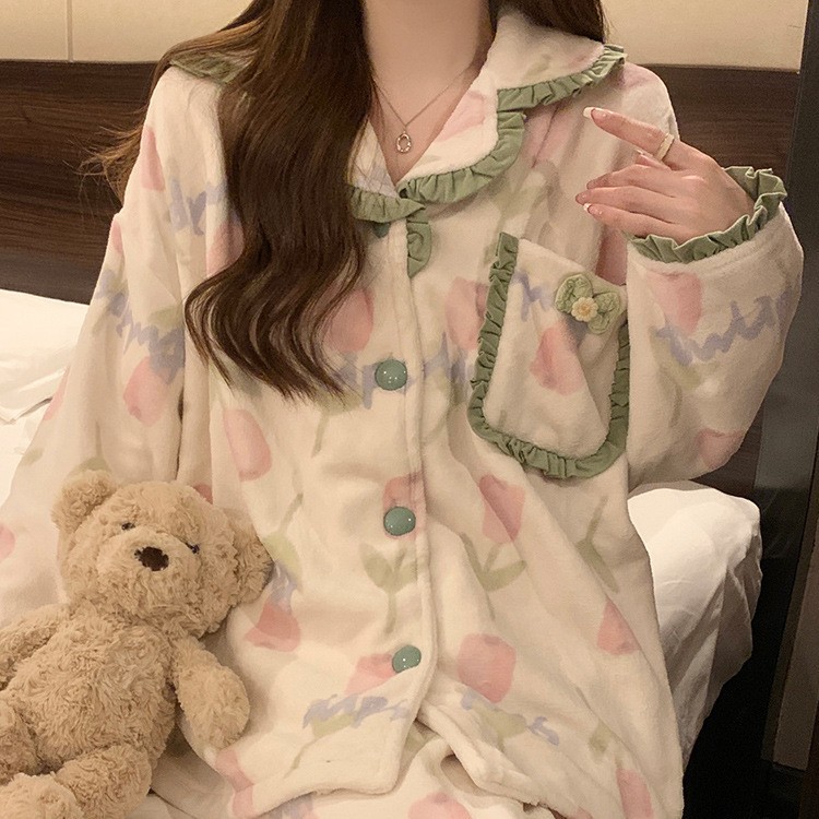 잠옷 여성의 가을과 겨울 두꺼운 산호 양털 홈 옷 2023 새로운 봄과 가을 느슨한 플란넬 홈 옷