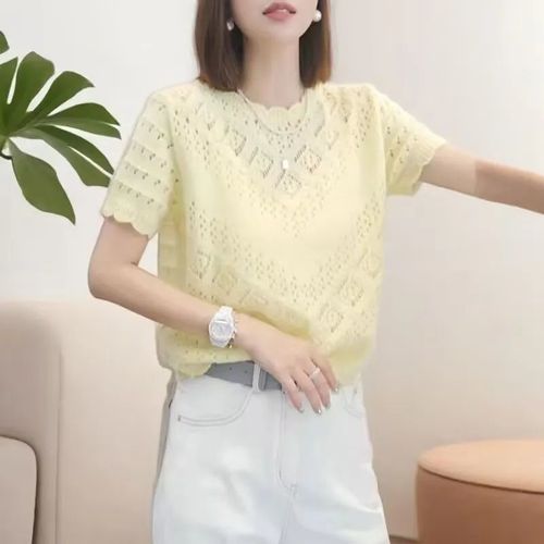 Korean-style fashionable hook and eye lace short-sleeve women's spring summer versatile design sense little black dress knit sweater