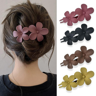 �͹Ś��|ĥɰ��������A����Ůʿ�l�A�n��ٴ���X��һ�֊A�Ӱl�