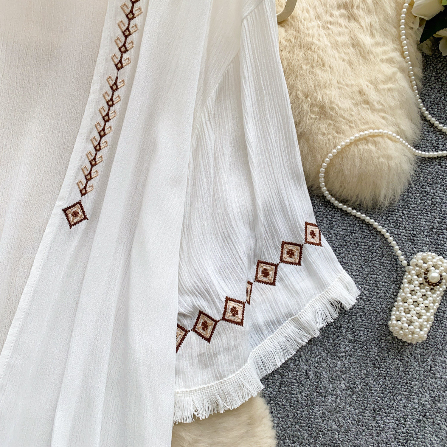 Women's White Retro Embroidery Tassel Cardigan Loose Fitting Summer Vacation Elegant Shirt Top_ecoleips.com