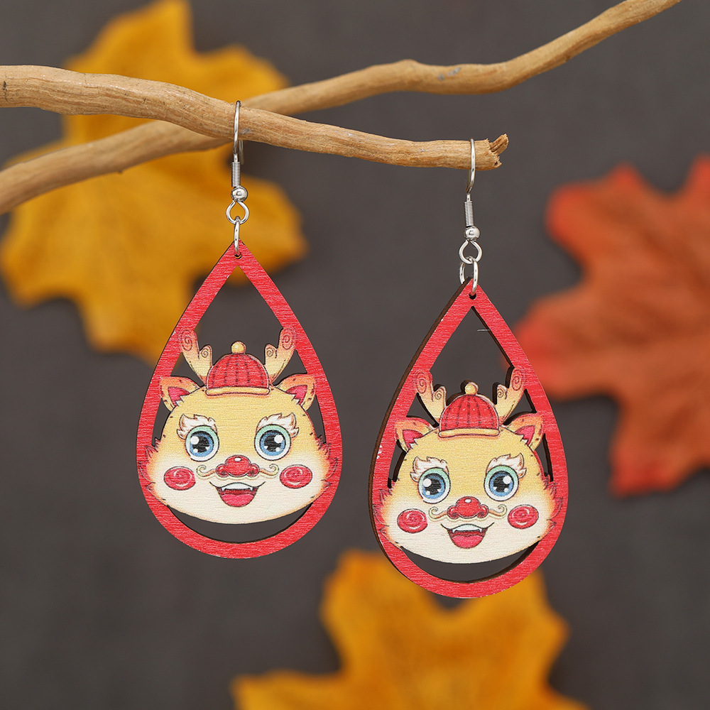 three dimensional fashionable wooden earrings drop-shaped