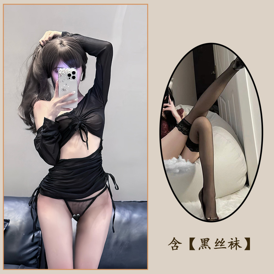 블랙 + 블랙 스타킹