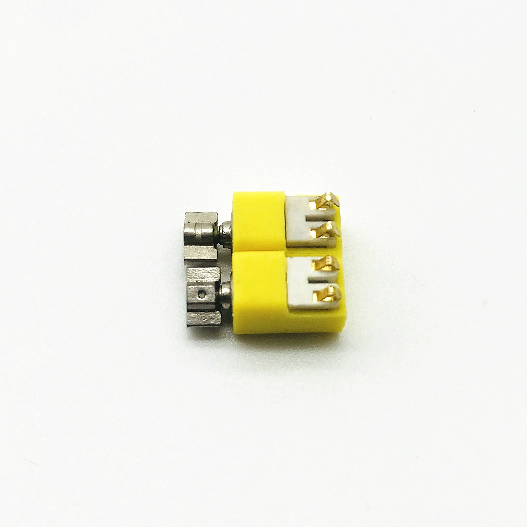 Engine, bracelet, 4×8mm, vibration