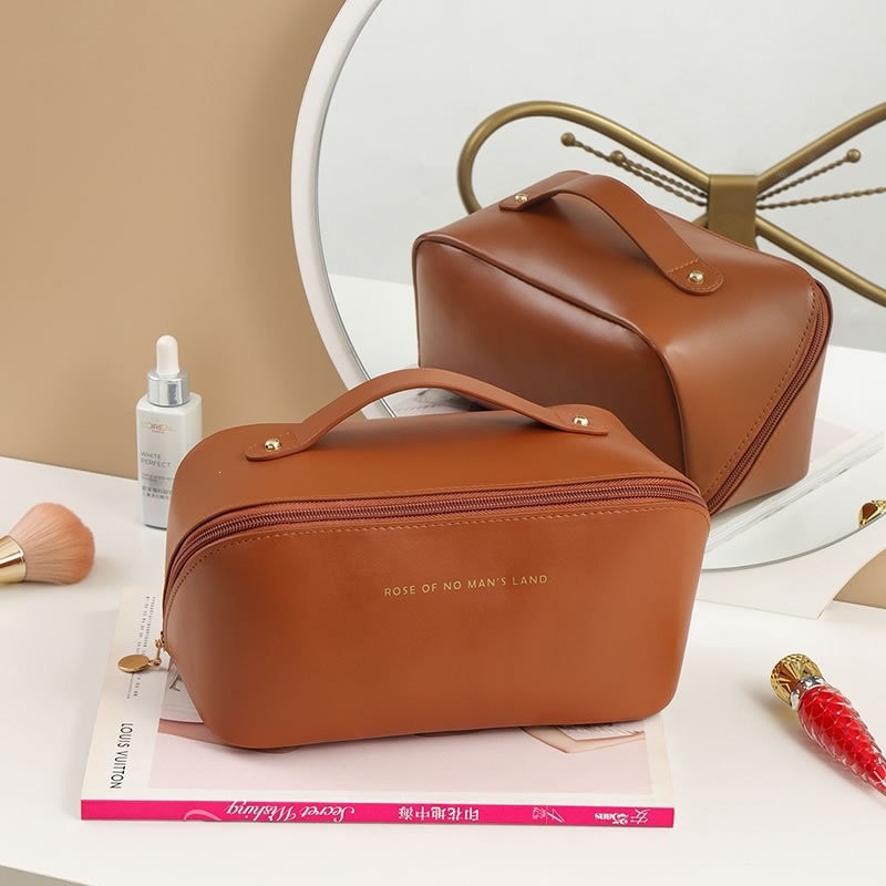 Large Capacity Portable PU Travel Cosmetic Bag Classic Toiletry Organizer Storage Pouch specifications