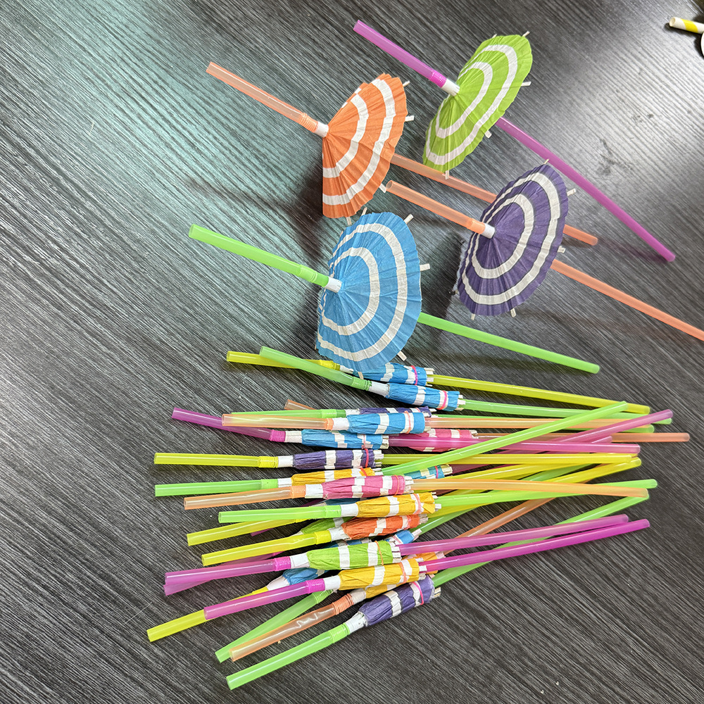 En stock venta al por mayor tridimensional hawaiano paraguas paja decoración fiesta hecho a mano arte paja fluorescente color barra arte tubo