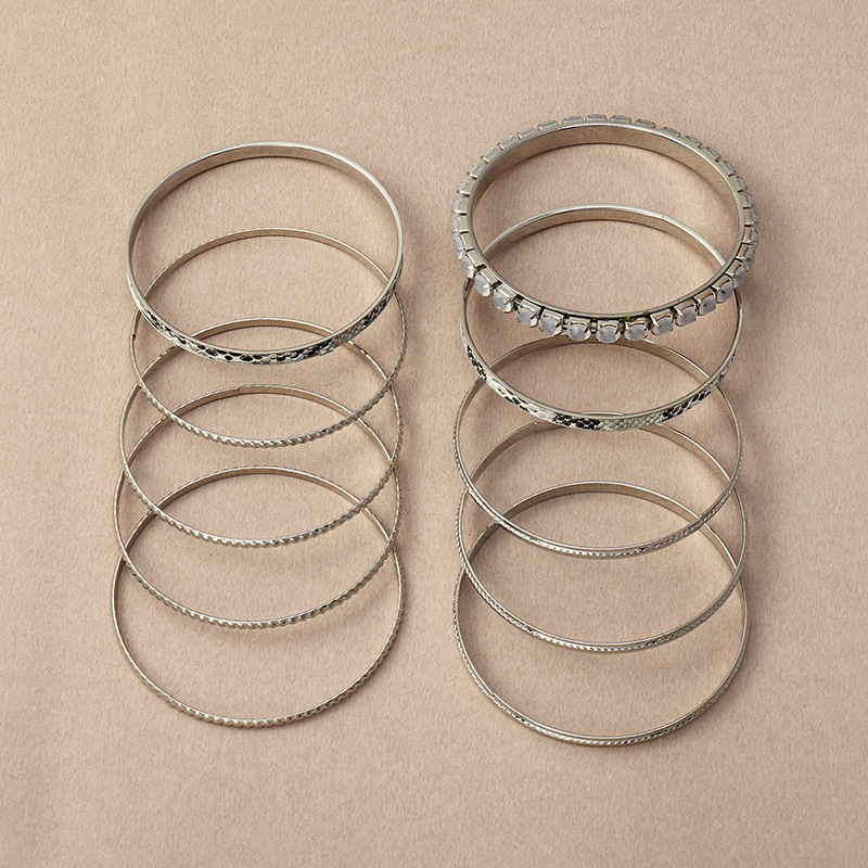 Simple  Fashion Metal Multi-layer Geometric Bracelet display picture 5