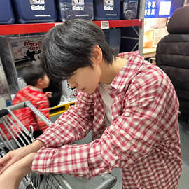 明星同款八乃家薄款红格子衬衫女叠穿单穿宽松显瘦长袖衬衣时尚