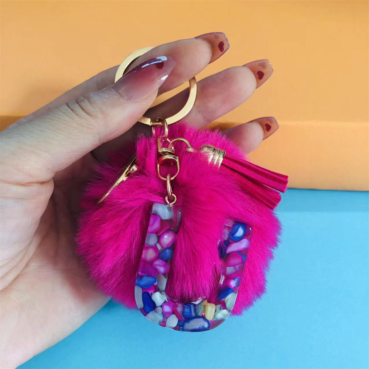 32g Weight Bag Pendant, Keychain Classification 1 Piece Quantity Holiday, Party Occasion Resin Material Letter, Hairball Pattern Unisex Gender Simple Style, Commute Style Simple Style Commute Letter Hairball Resin Unisex Bag Pendant Keychain 24