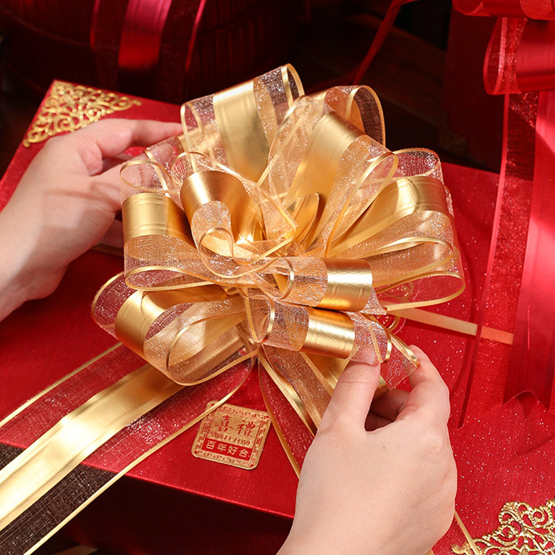 Wedding car bouquets, fleet decoration supplies, wedding room layout, bows, wedding auxiliary cars, car ribbons, hand-drawn flowers