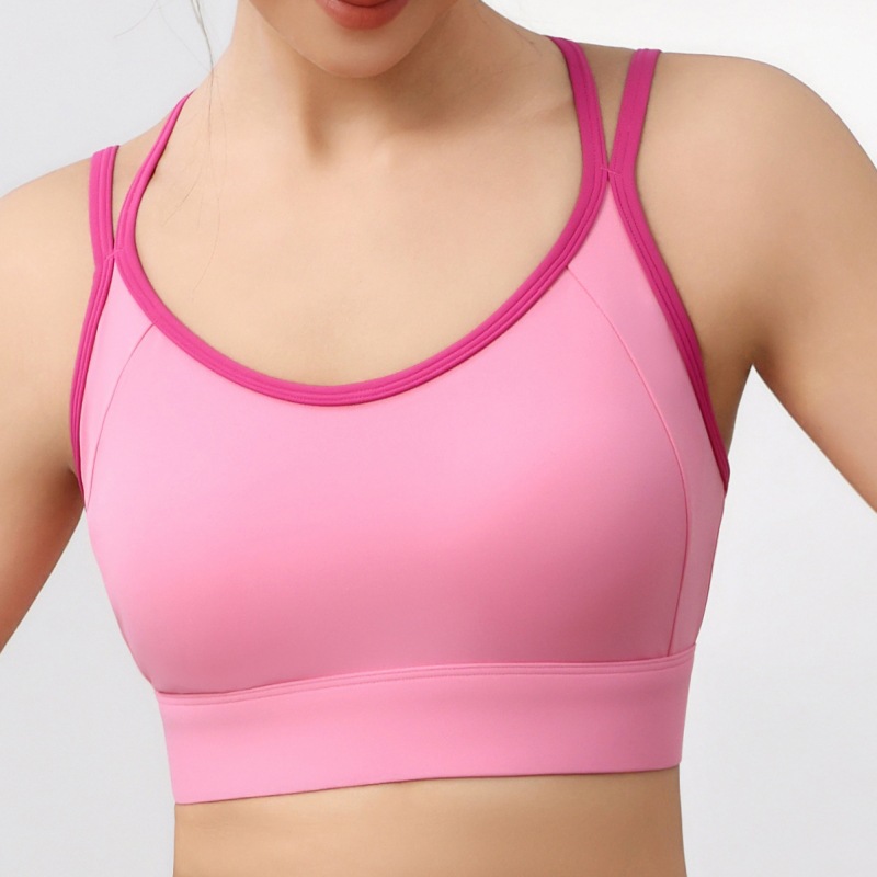 대비되는 로즈 핑크