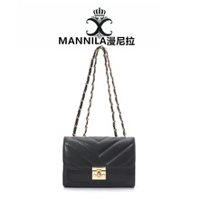 斜纹绣花洋气女士单肩包跨境新款锁扣链条纸皮包纯色方包一件代发