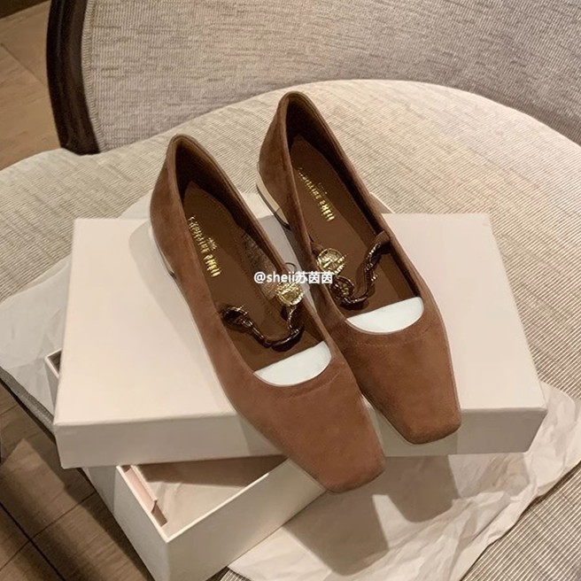 밀크 커피 컬러