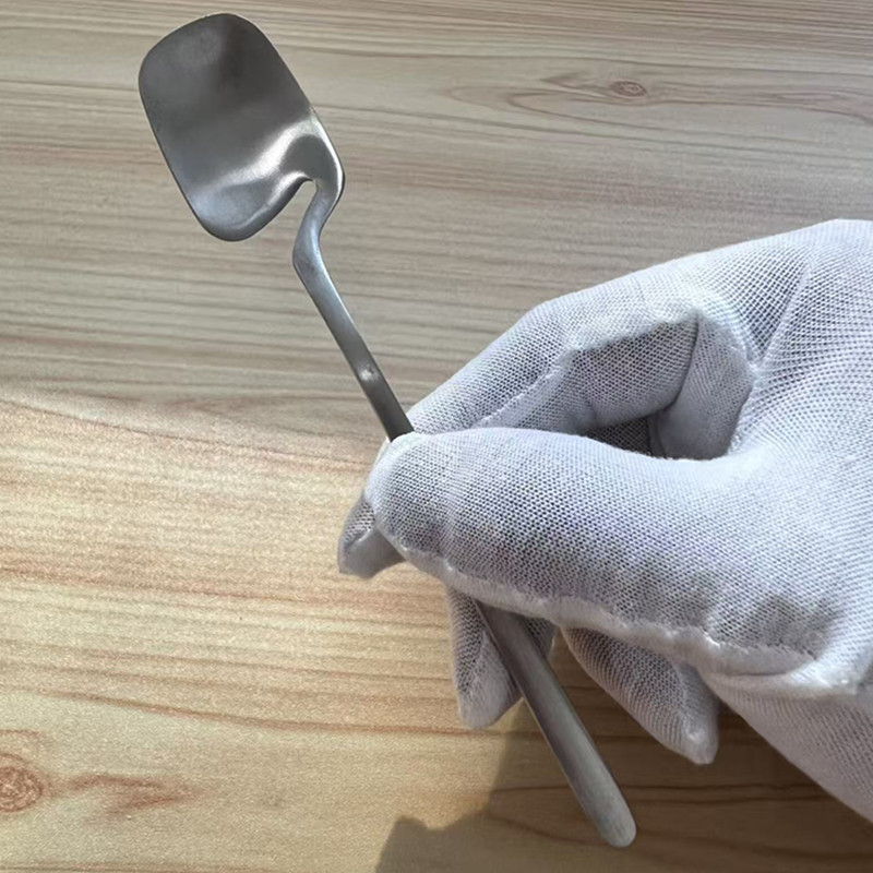 Kaffeske og dessertske i rustfrit stål til ophængning_voghion.com