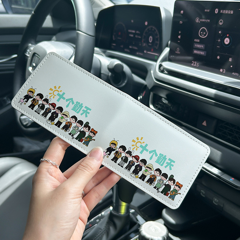 十人の勤め先の個性的な運転免許証の二合一カードの運転免許証の保護カバーの高い顔の値の皮のカバーの女性|undefined