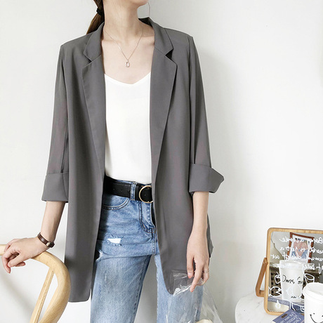 雪纺西装外套女夏气质宽松薄款高级感七分袖防晒休闲小西服设计感