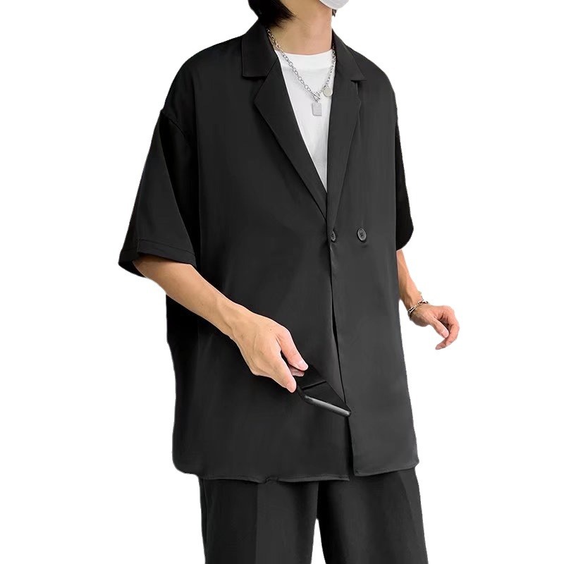 Versión coreana de la abstinencia de nicho de verano, hermosa camisa de manga corta, rojo neto para hombres, cuello de traje de lujo ligero, estilista de camisas