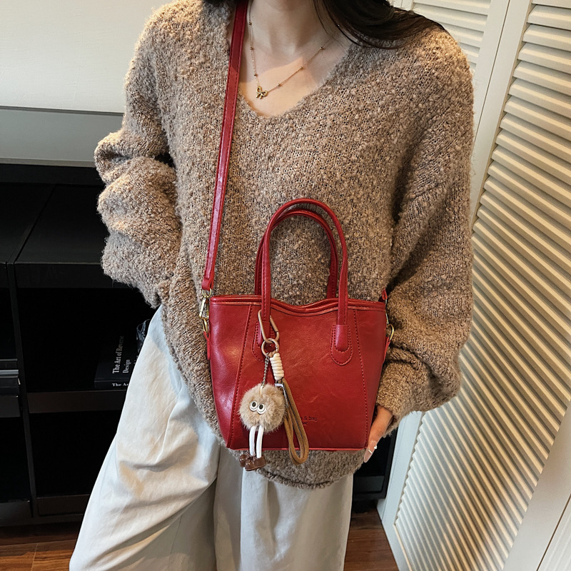 Bolso retro transfronterizo de alta calidad bolso de cubo de agua para mujeres otoño y invierno 2025 nuevo estilo versátil bolso de hombro bolso de moda